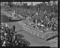 "Benjamin Franklin" and "Pioneer Memorial" floats at the Tournament of Roses Parade, Pasadena, 1936