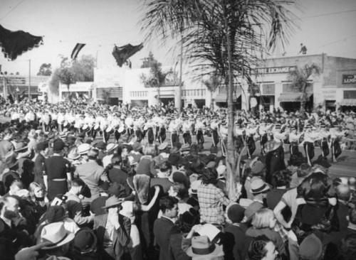 Marching band, 1938 Rose Parade