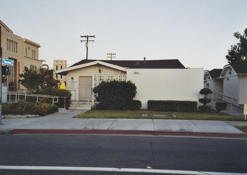 Chapman College Wellness Center, North Glassell Street, Orange, California, 2003