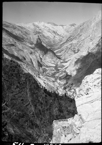 South Fork Kings River Canyon (Muro Blanco). Glaciated Canyons