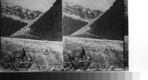 Mt. Edith Cavell, Ghost Glacier & Mt. Sorrow. Alta - Canada
