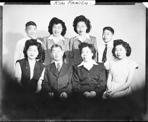 Byung Kook Kim, Sung Sil Yang and family