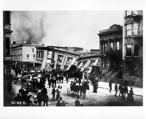 [Collapsed building on Golden Gate Avenue, near Hyde Street]