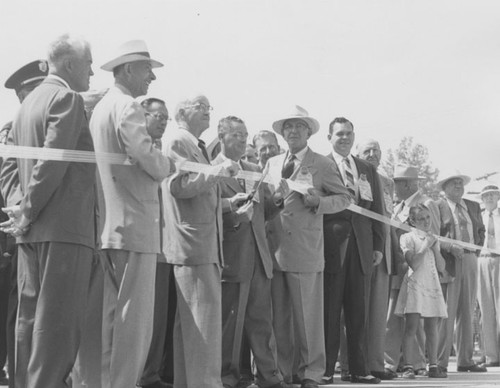 Crowd at an event related to the Santa Ana Freeway about August 17, 1953