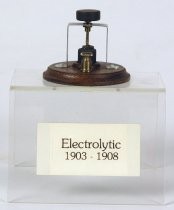 Electrolytic detector for wireless reception