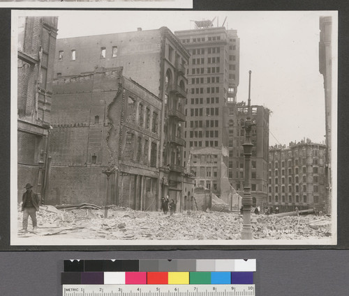 [View along Geary St. toward Market St. Palace Hotel in distance, right.]