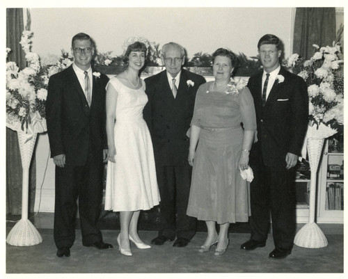 Family photograph at Marilyn Pepperdine's wedding