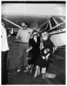 Lost plane returns, 1951