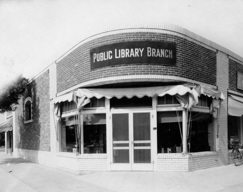 Early Wilshire Branch of Los Angeles Public Library