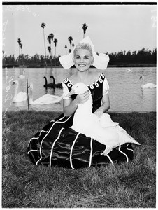 Goose girl (Hollywood park), 1958