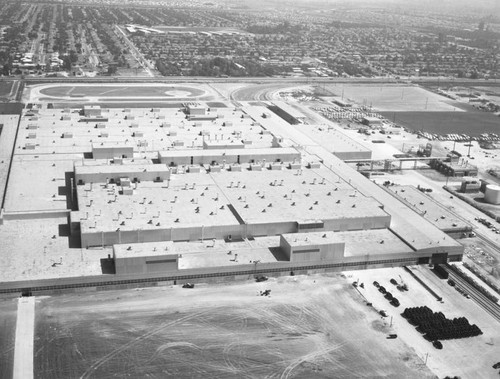Ford Motor Co., Mercury Plant, Washington and Rosemead, looking southeast