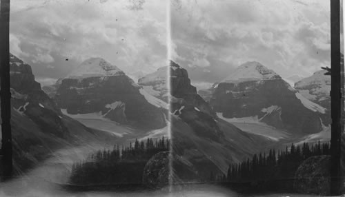 Mount Lefroy. Canadian Rockies. B.C. [Alberta]. Rocky Mt. Park