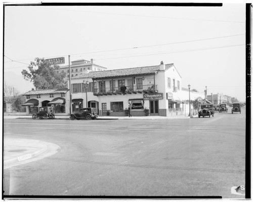 Corner of Green and Lake, Pasadena. 1929