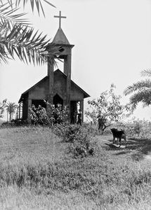 Bangladesh Nordlige Evg. Lutherske Kirke/BNELC, 1971. Den lille kirke i Amnura med plads til 30-40 mennesker. (Anvendt i: Santalposten nr 2/1971)