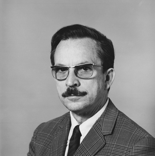 Joseph L. Reid, SIO physical oceanographer, 1971