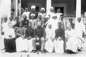 Mission workers at Siloam, Tirukoilur ca. 1905. second row no. 4. Pastor V. D. Thomas, no. 5. E