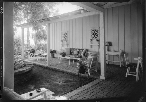 Nast, A. D., residence. Outdoor living space