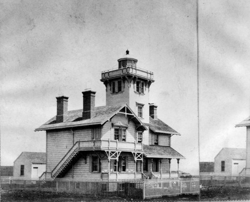 Point Fermin Lighthouse, exterior view