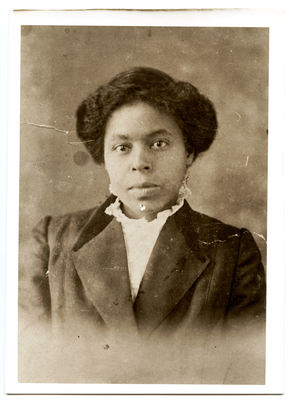 Portrait of Rosa L. Watts Jones
