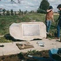 Walerga Park Plaque Dedication: Preparation of boulder