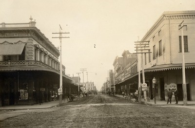 Stockton - Streets - circa 1890s: El Dorado St. and Lindsay St