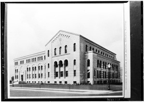 Chemistry building at University of California at Los Angeles, October 1932