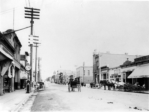 Main Street, Ventura Looking East