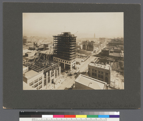 California St., Front to Sansome St. Halsey Bldg. Bank Cal. [i.e. Bank of California]. Alaska Coml. [i.e. Alaska Commercial] Co. Mutual Life of N.Y. N.E. from 14th floor Merchants Ex. Bldg. [Date stamped September 28, 1907.]