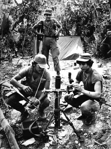 Soldiers preparing a mortar, El Salvador