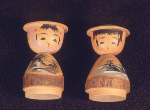 Pair of kokeshi dolls