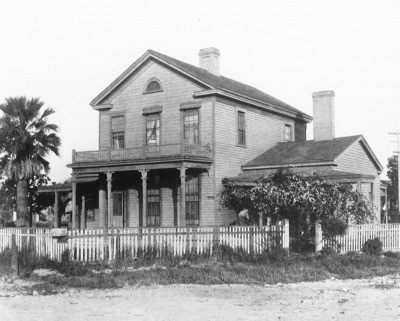 Dwellings - Stockton: [Home of Judge C. M. Creanor, Fremont St. & Commerce St.]