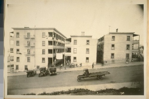 The Cuneo Apts. from the West side of Leavenworth St. bet. Bay & North Point Sts. Jany 1927