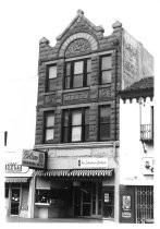 Knox-Goodrich Building, 1989: 34 South First Street