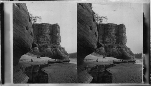 High Rock from under Chimney Rock. Wisconsin