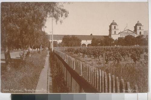 Mission, Santa Barbara, California Park & Co. Photo No. 1909