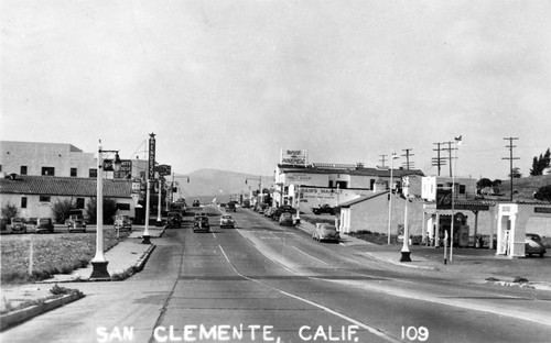 Highway 101 passing through San Clemente