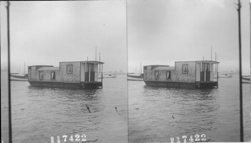 A house boat on the river. New York State