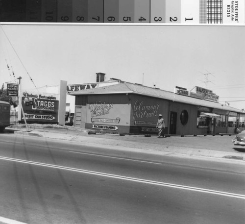 Staggs Photographers, El Camino Real and San Mateo Avenue, 1940s
