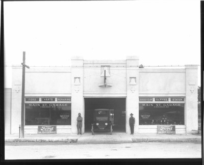 Automobile Industry and Trade - Stockton: Main St. Garage