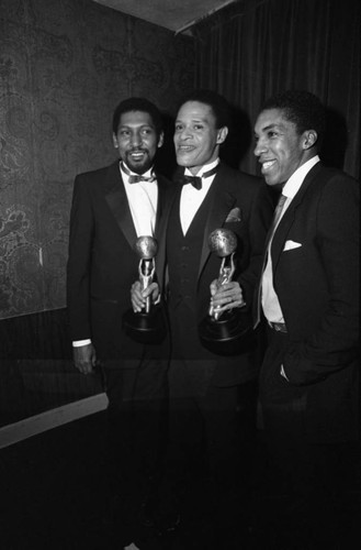 Al Jarreau posing with Willis Edwards and Stan Shaw at the NAACP Image Awards, Los Angeles, 1982