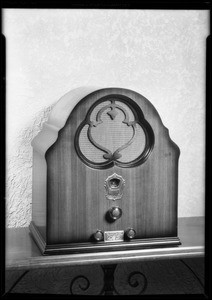 Table model, Trojan Radio Corporation, Southern California, 1931