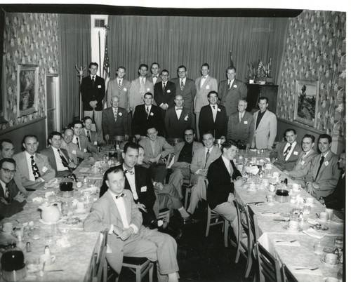 George Pepperdine College Club group photo, 1952