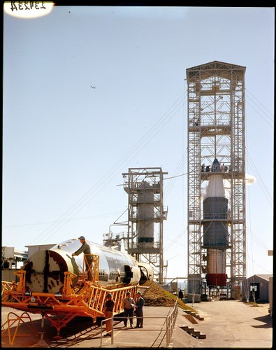 PictionID:42184167 - Catalog:14_001924 - Title:Atlas missile at Pt. Loma--