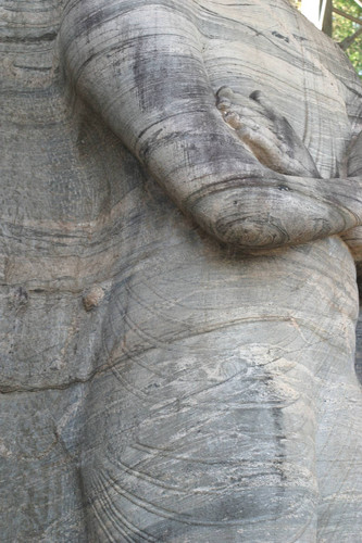 Gal Vihāra complex: Standing Buddha figure: Statue carved in rock