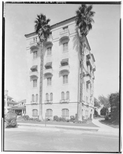 Maryland Apartments, 80 North Euclid, Pasadena. 1929