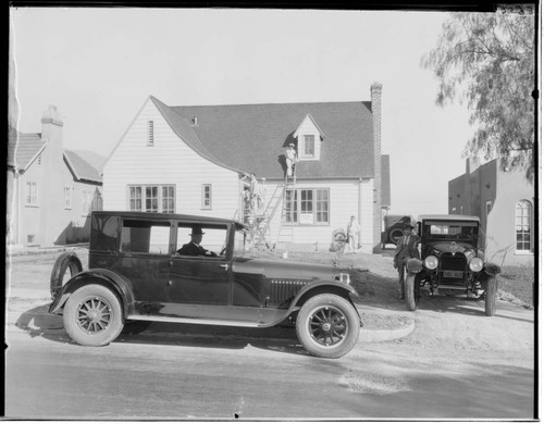 Mr. Stock and two Hudson Coaches, 1134 North El Molino Avenue, Pasadena. 1925