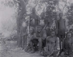 A chief of the forest and his family Muaura, Moshukula's chief