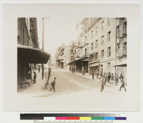 "Street scene in Chinatown. Clay St.--Grant Ave. to Stockton"