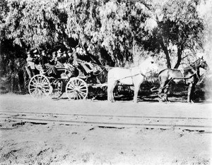 Passengers on the Sierra Madre Stage Coach, Highland Park, Los Angeles, ca.1895