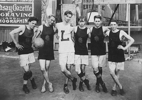 Lindsay High School Basketball Team, Lindsay, Calif., 1914-1915